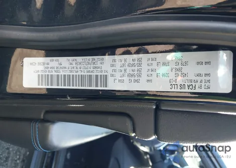 2020 Jeep Grand Cherokee Upland 4X4 from USA, damaged, VIN 1C4RJFAG7LC134154